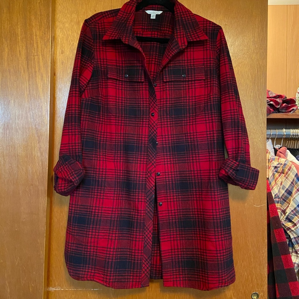 LL Bean Red Plaid Tunic Button Down Up